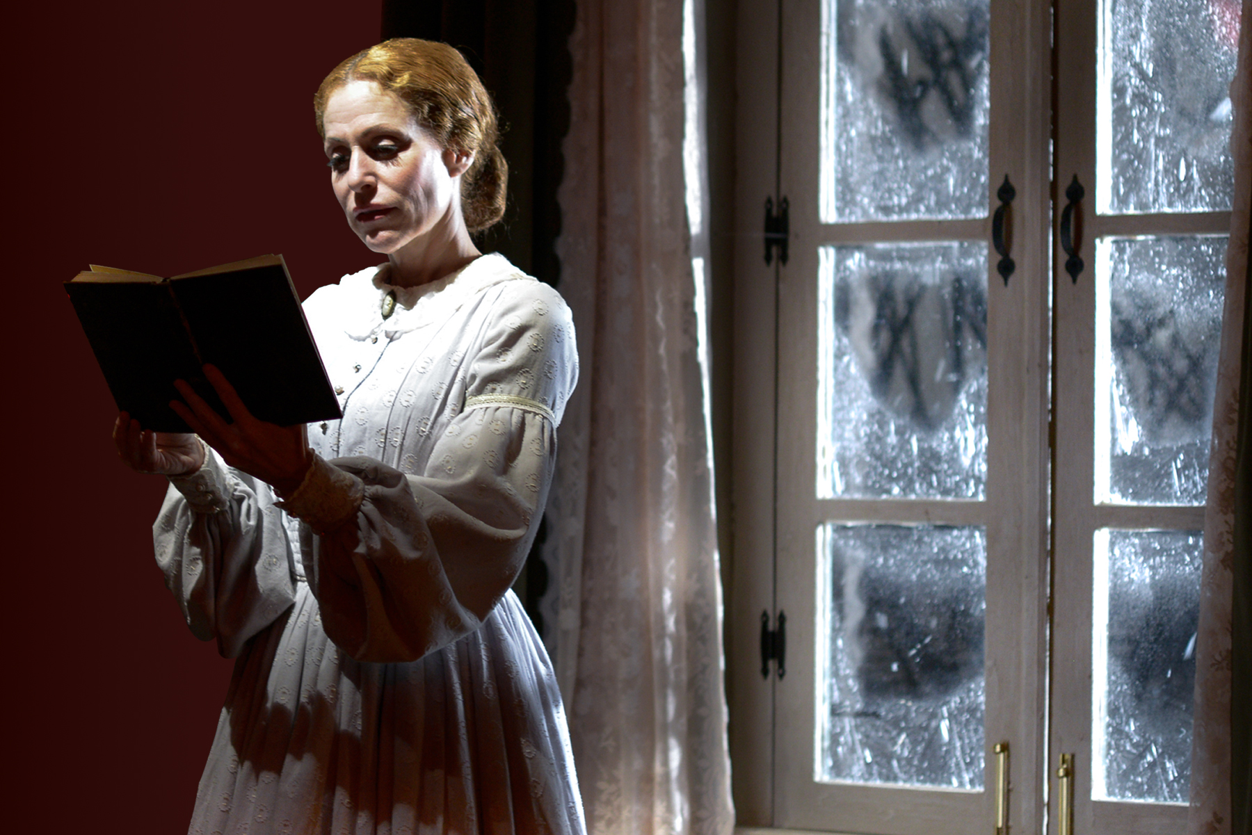 The Belle of Amherst April 2 - 6